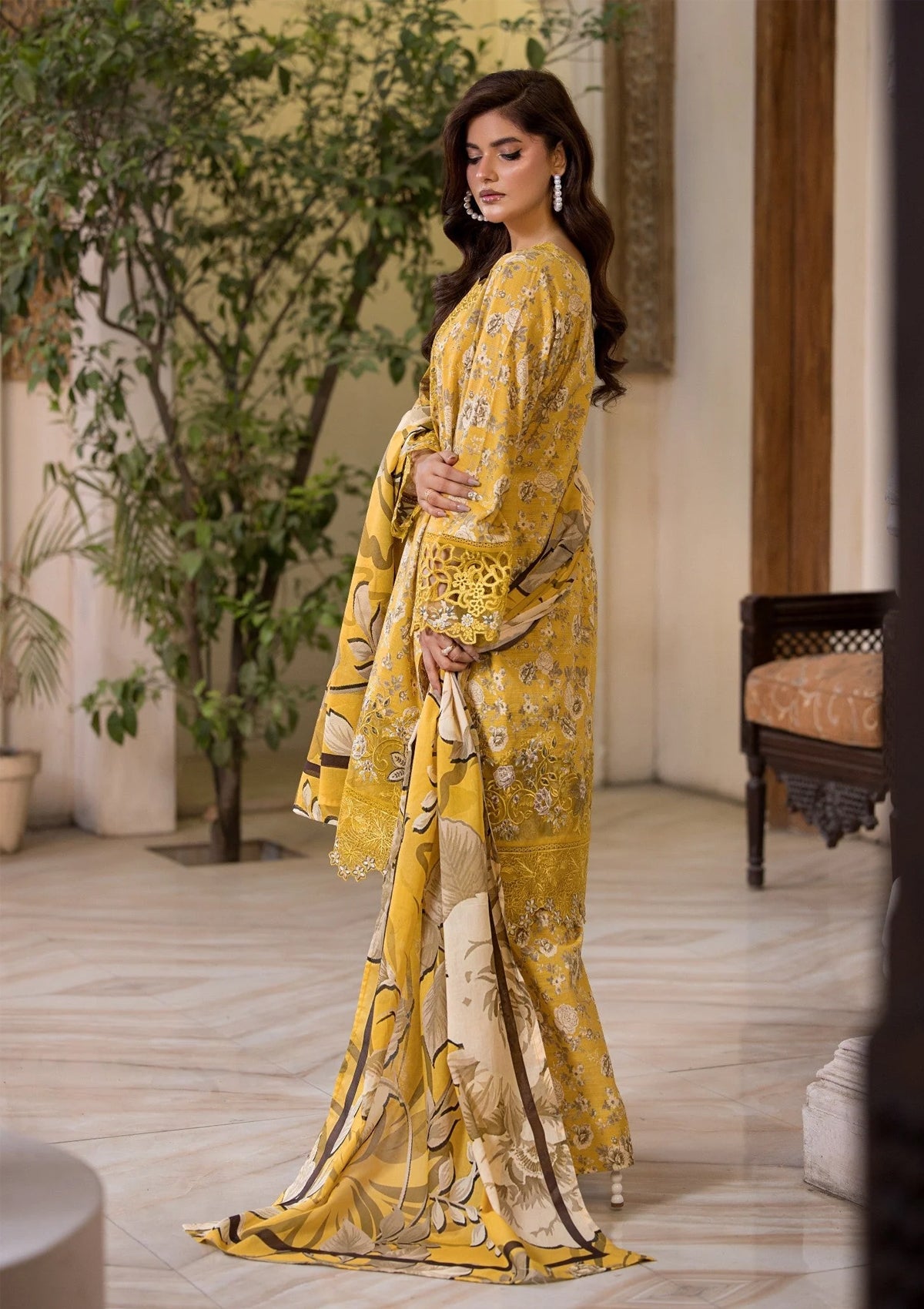 Embroidered Lawn BT006296-YELLOW