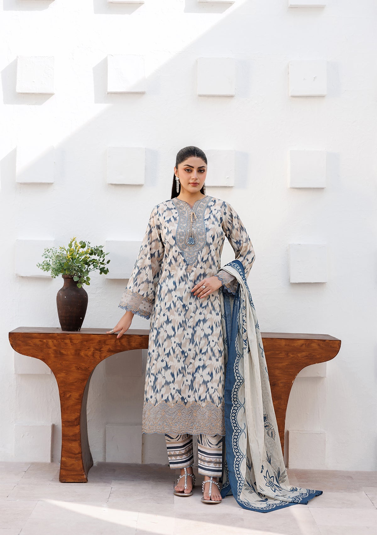 PRINTED EMB LAWN BT006810-SNB