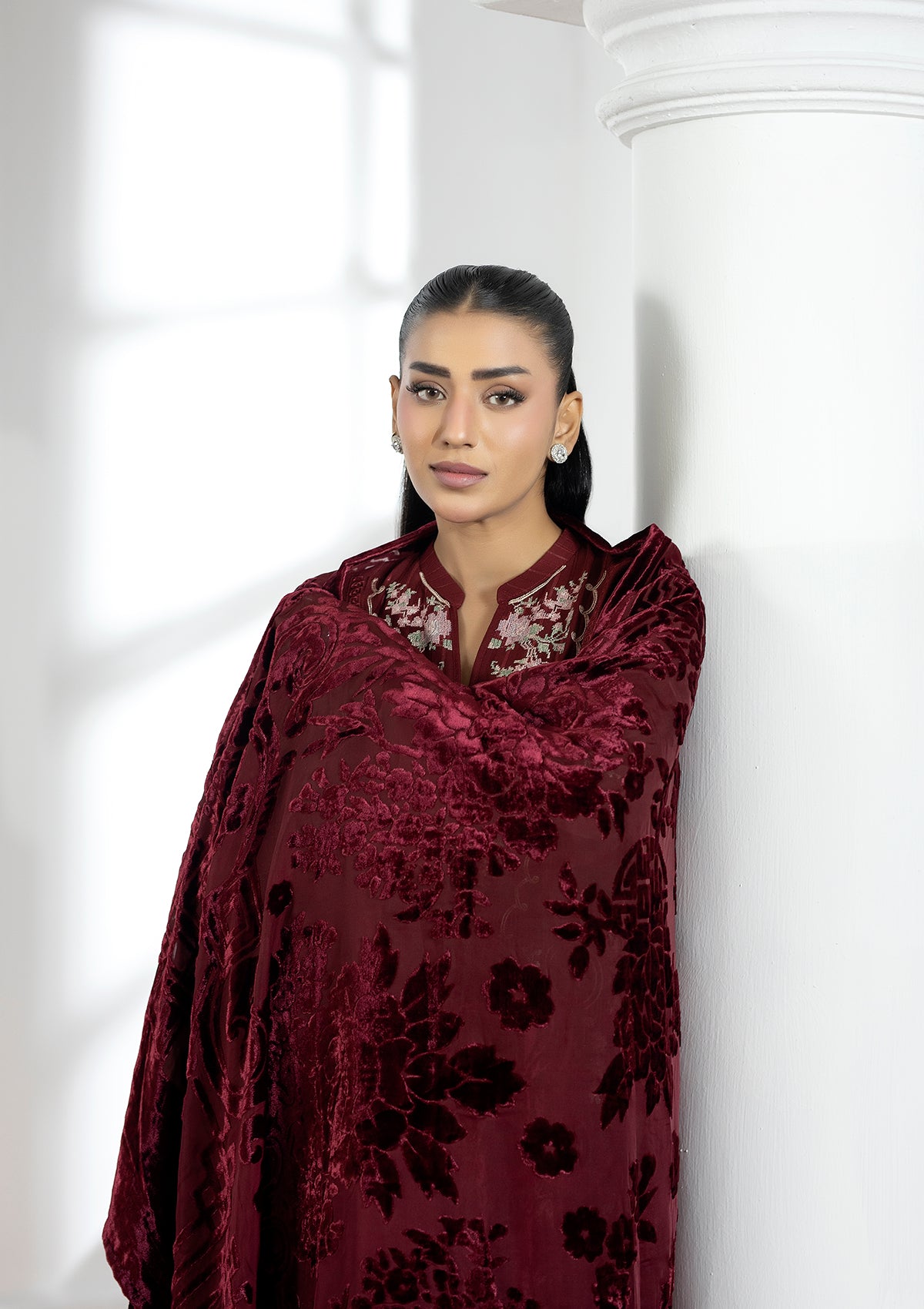 Embroidered Dhanak BT6619-MRN