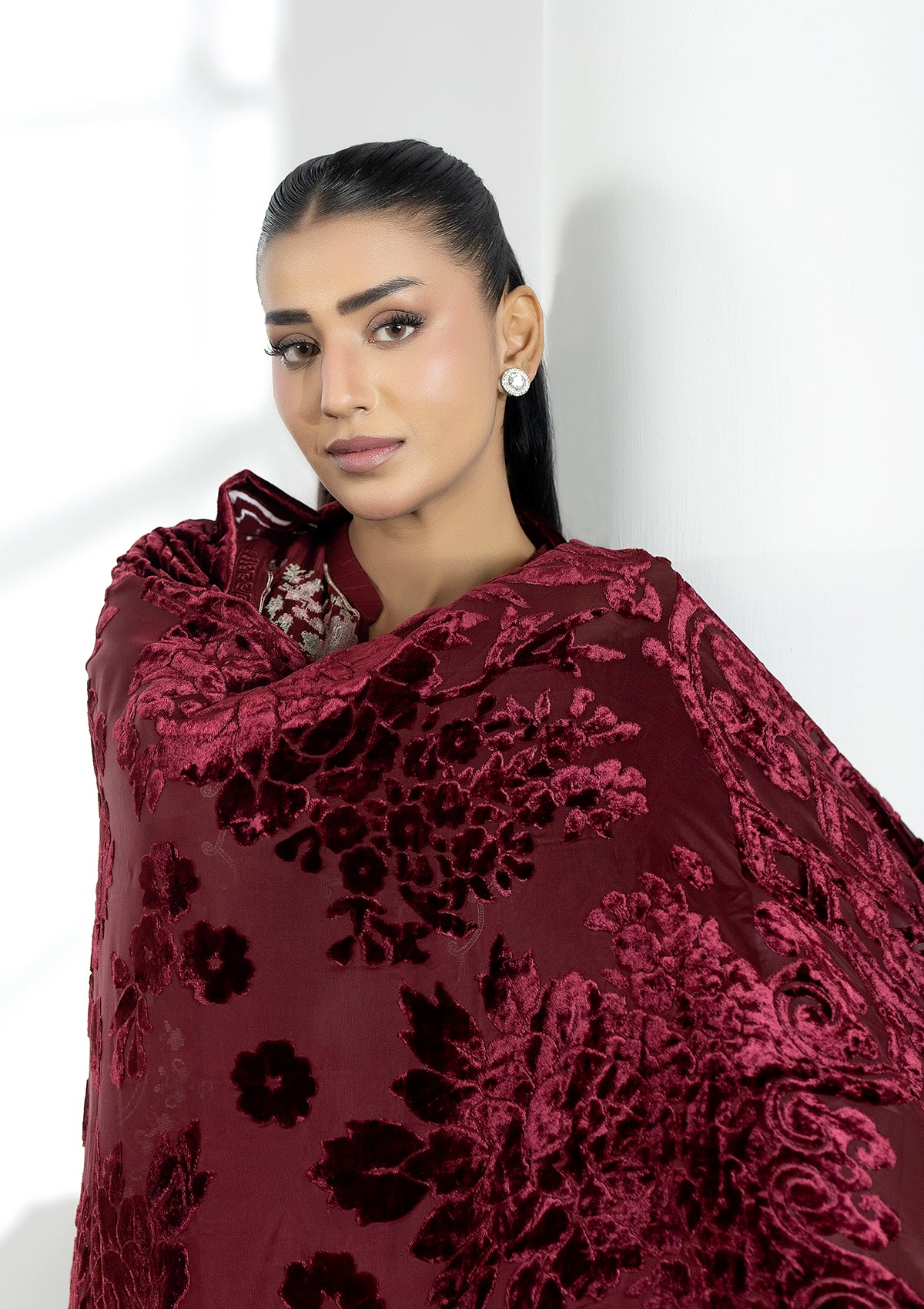 Embroidered Dhanak BT6619-MRN