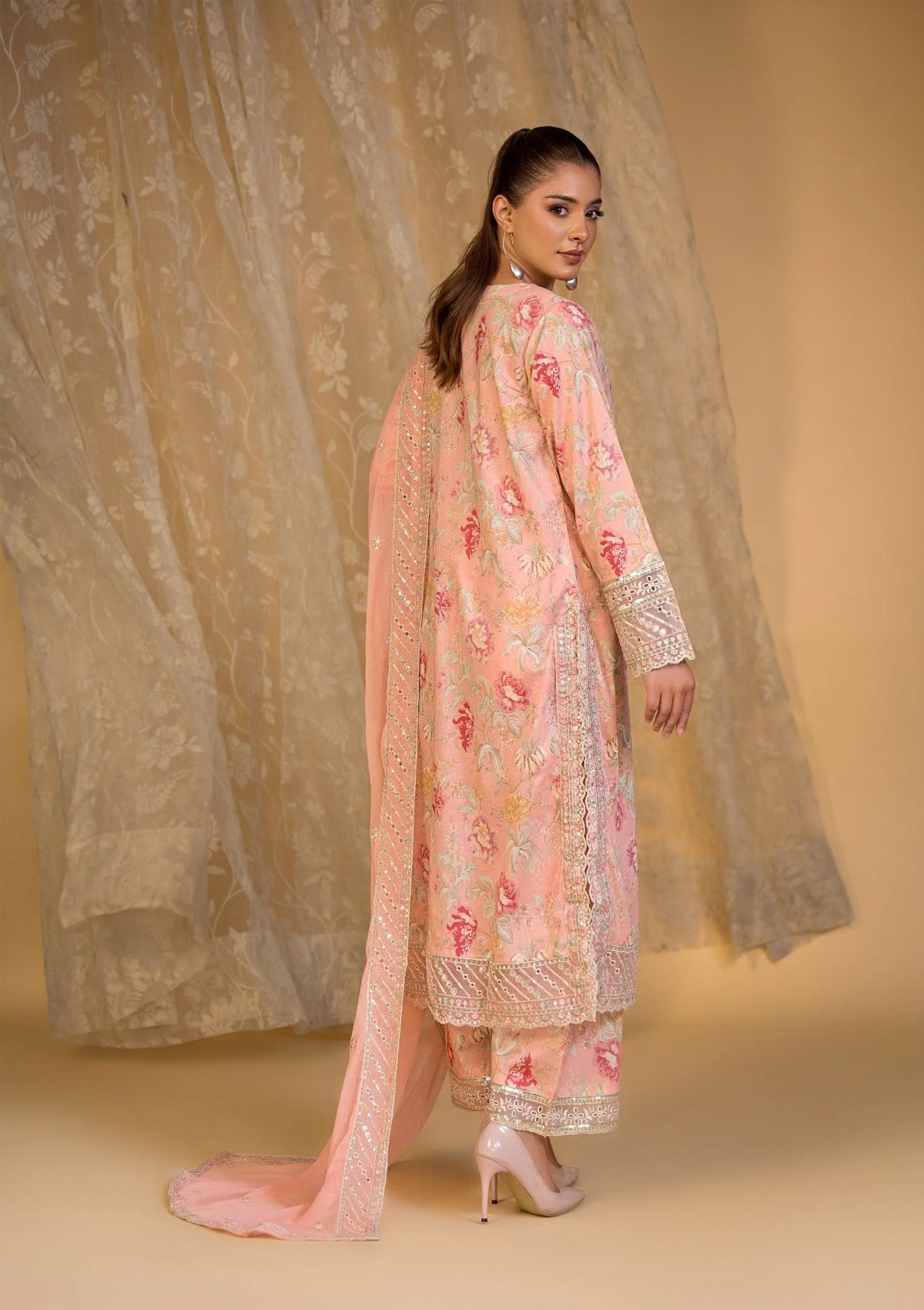 Embroidered Lawn BT006285-PNK