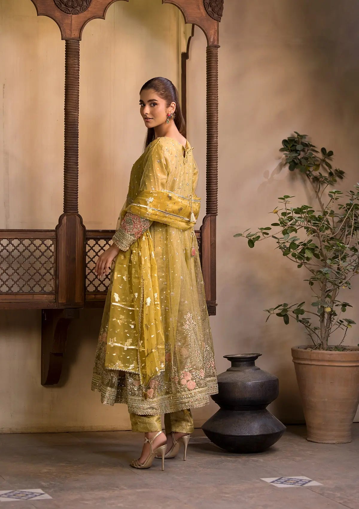 (BT006309 -LMN) Bin Tayyab