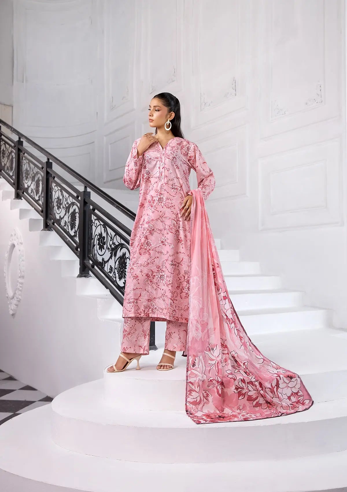 PRINTED LAWN BT6370-PNK Bin Tayyab