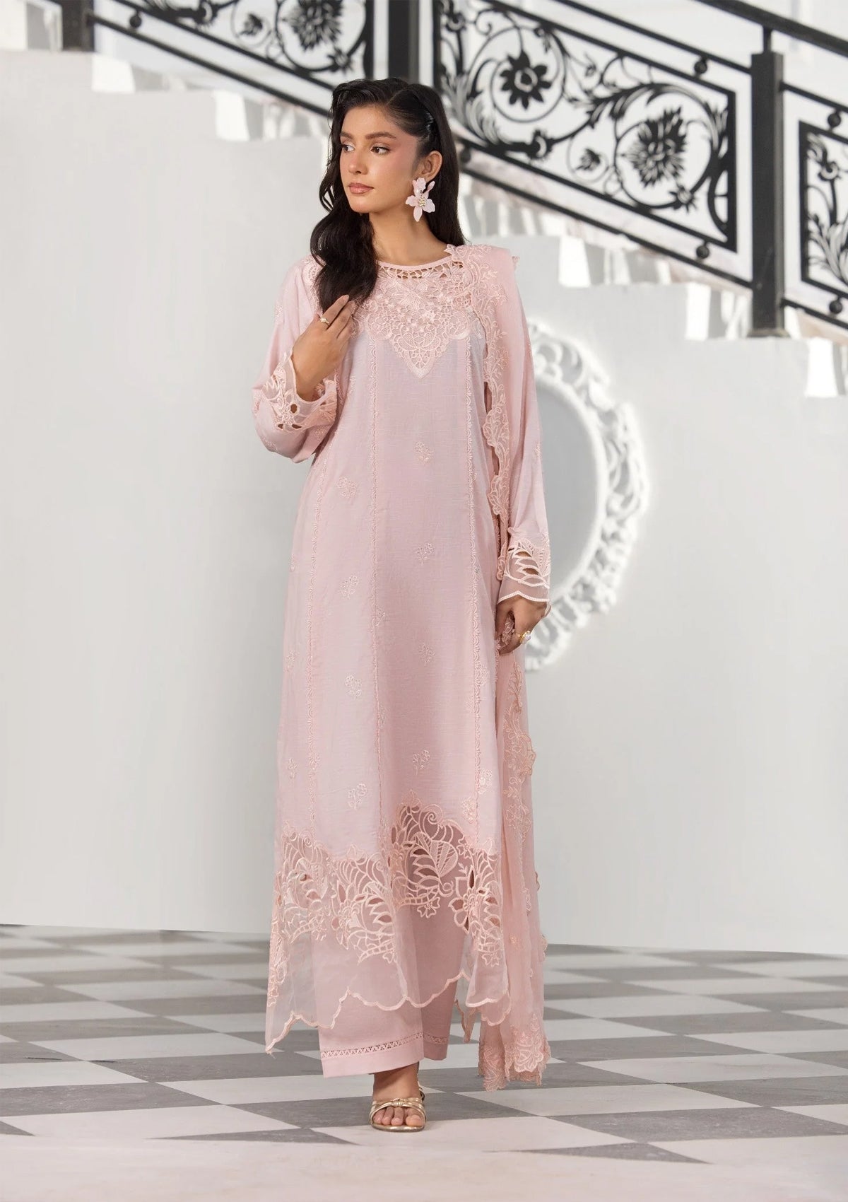Embroidered Lawn (BT006287-B-PNK)