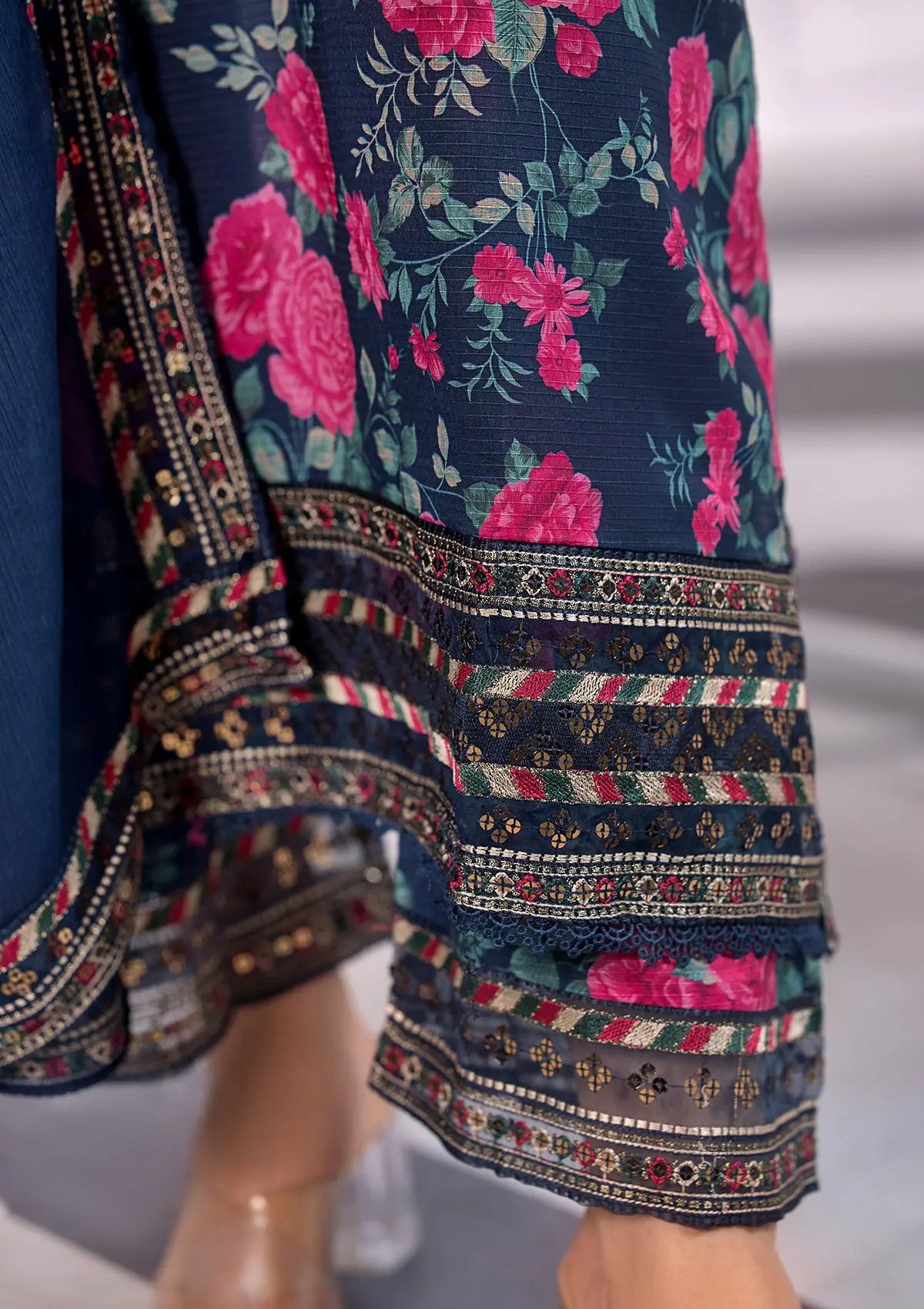 (BT006368-DBL-02) Bin Tayyab