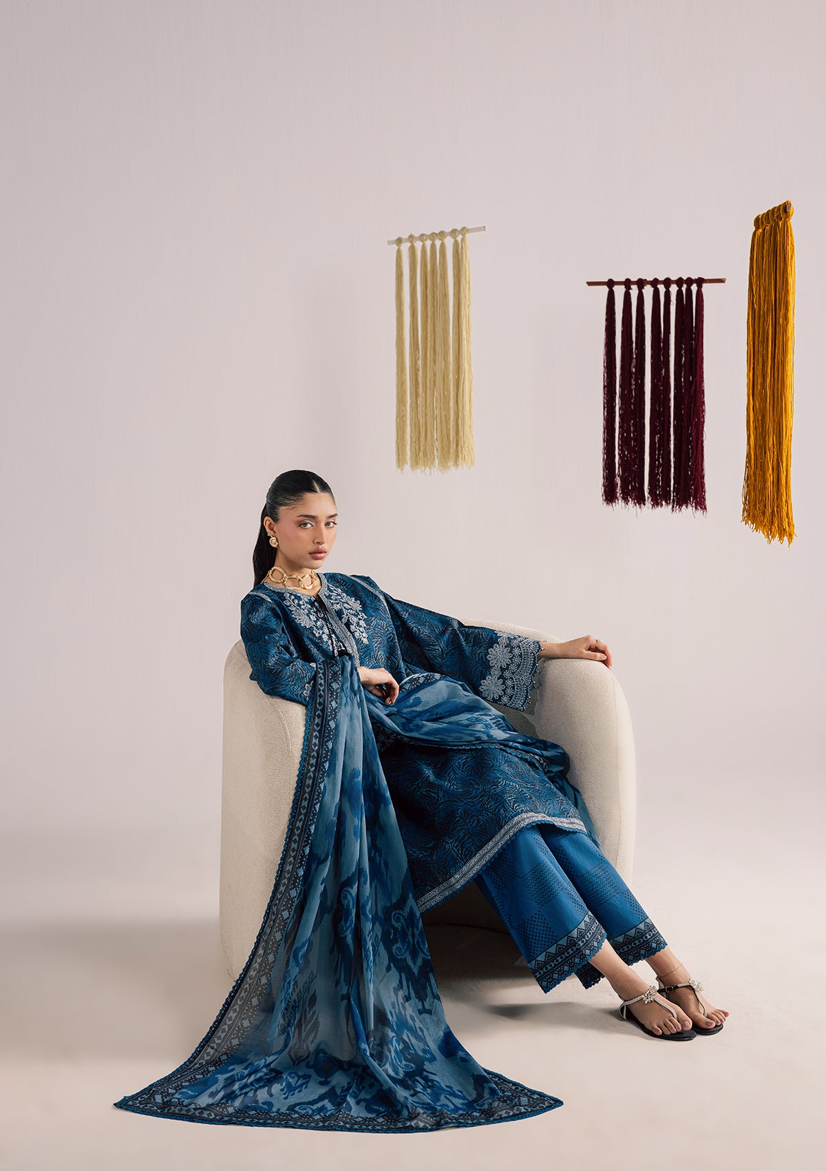 PRINTED EMBROIDERED LAWN BT006859-BLU