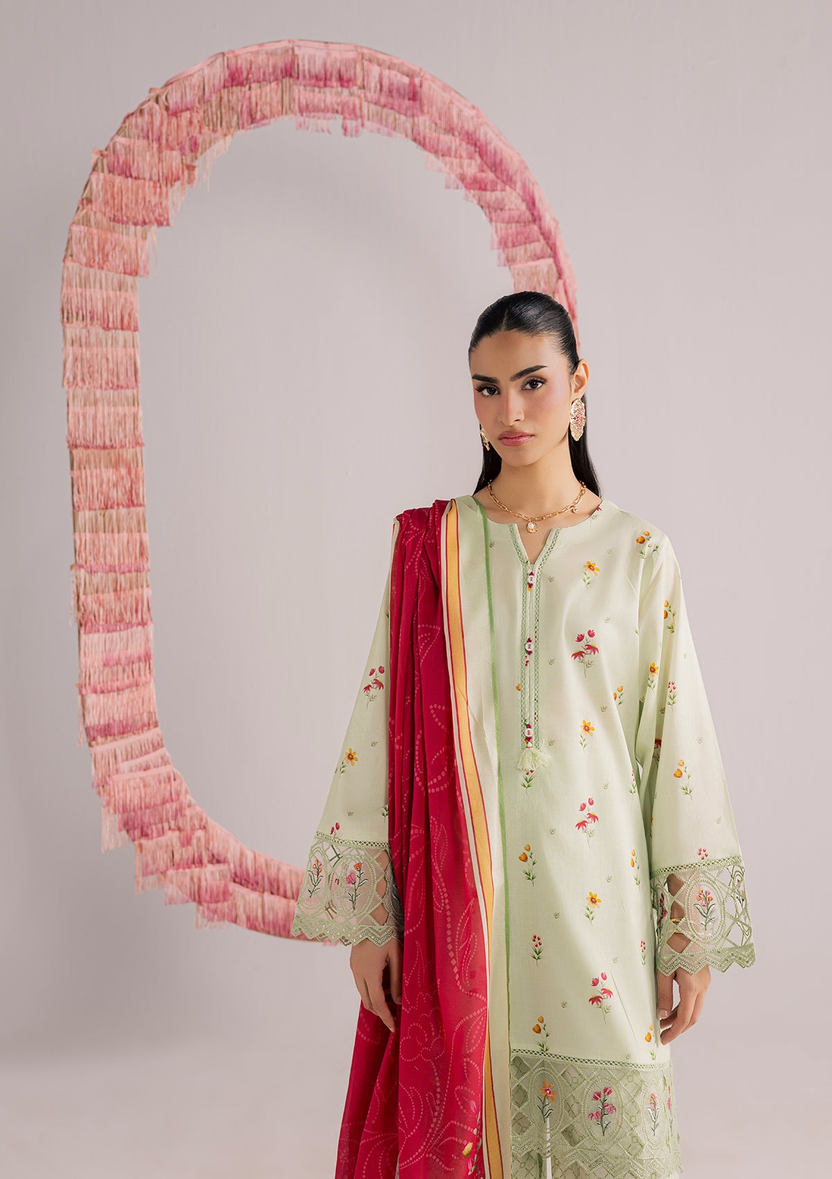 PRINTED EMBROIDERED LAWN BT006852-PST