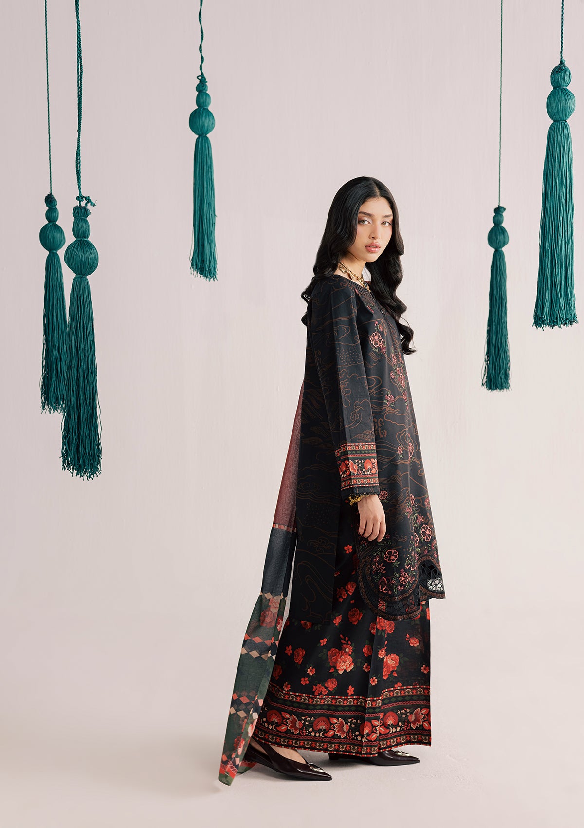 PRINTED EMBROIDERED LAWN BT006860-BKB