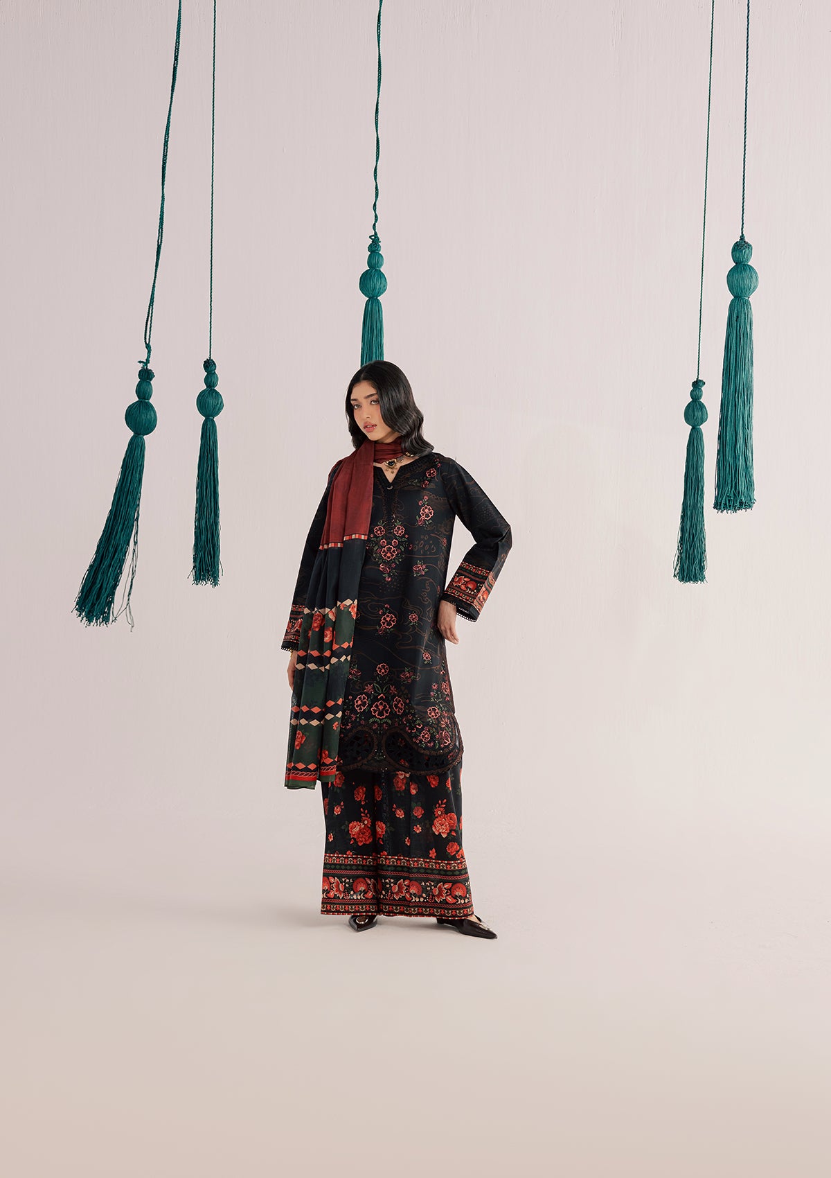 PRINTED EMBROIDERED LAWN BT006860-BKB