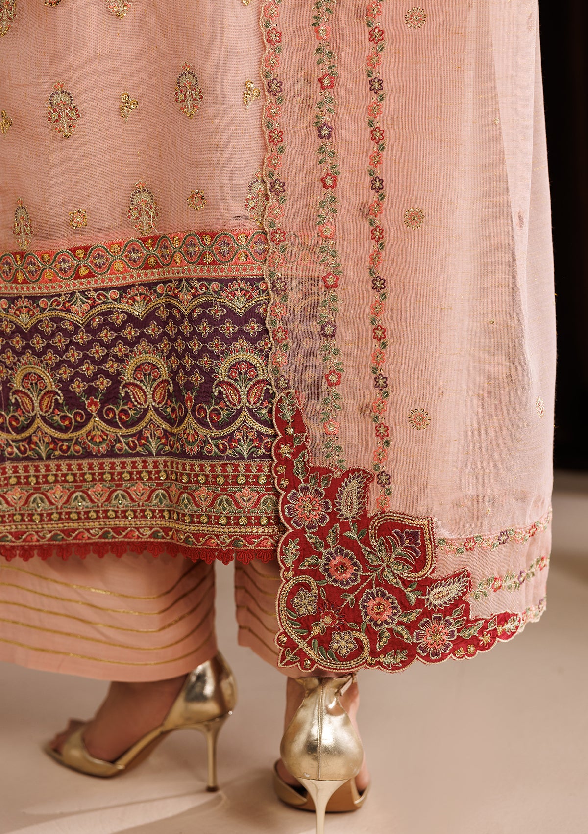 EMBROIDERED KHADDINET BT006754-LPK