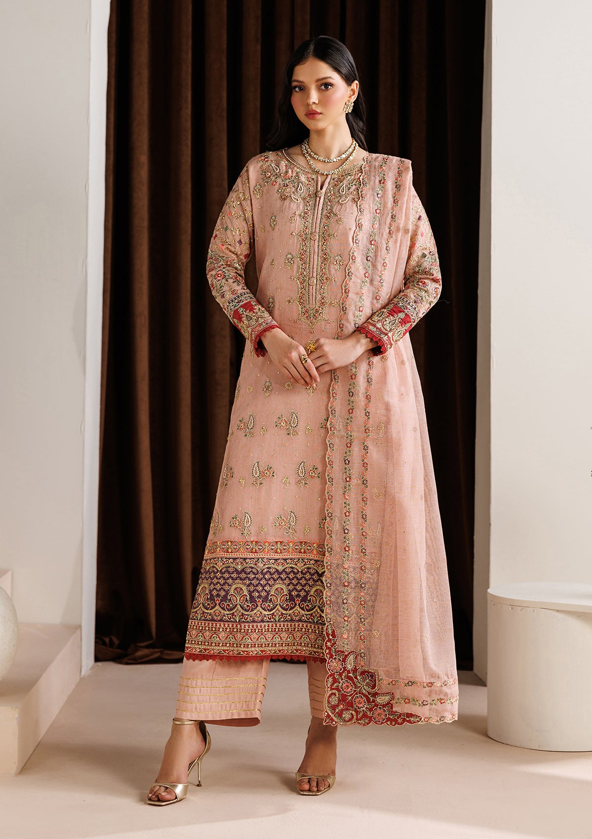 EMBROIDERED KHADDINET BT006754-LPK