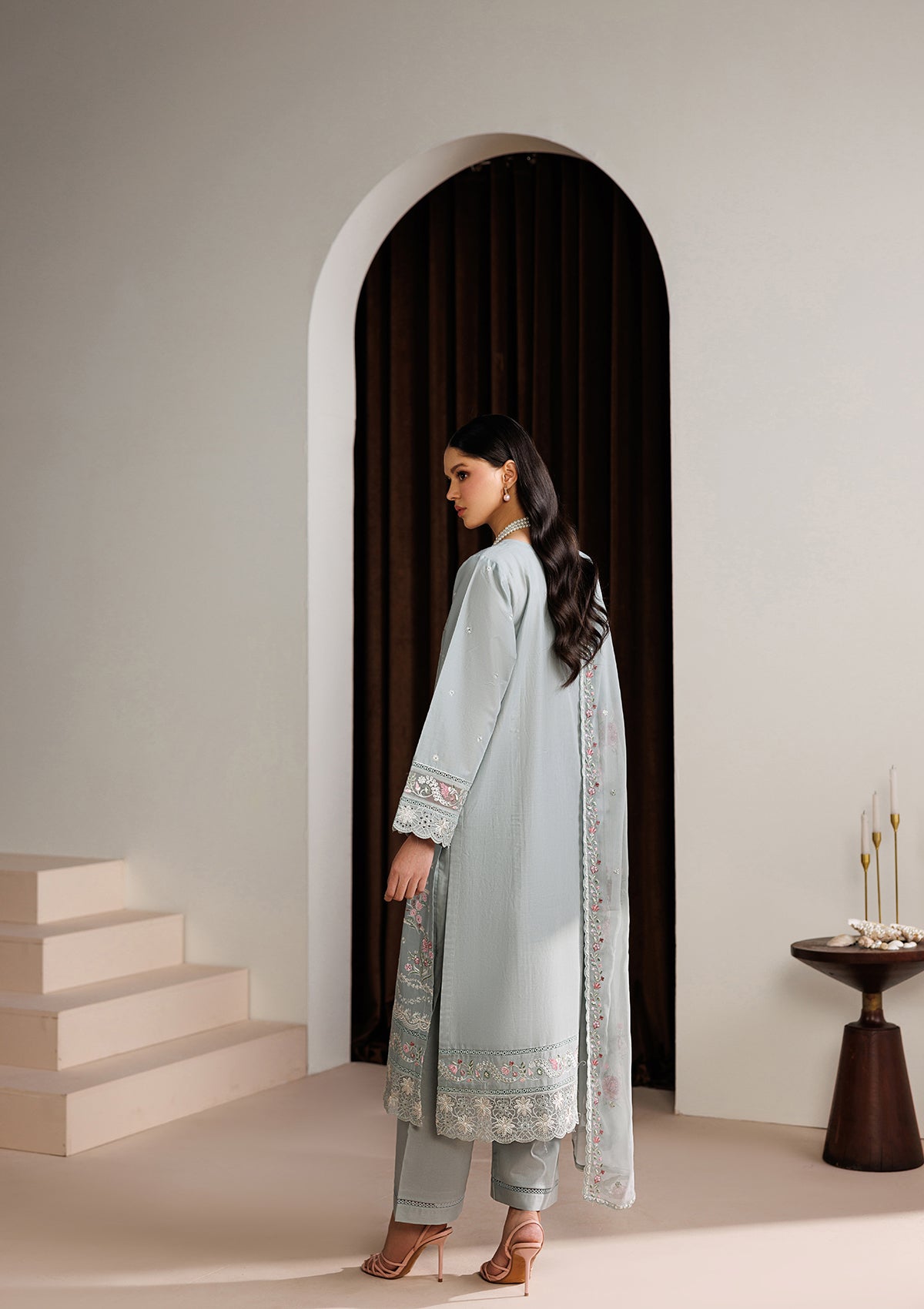 LUXURY Embroidered LAWN BT006719-PST