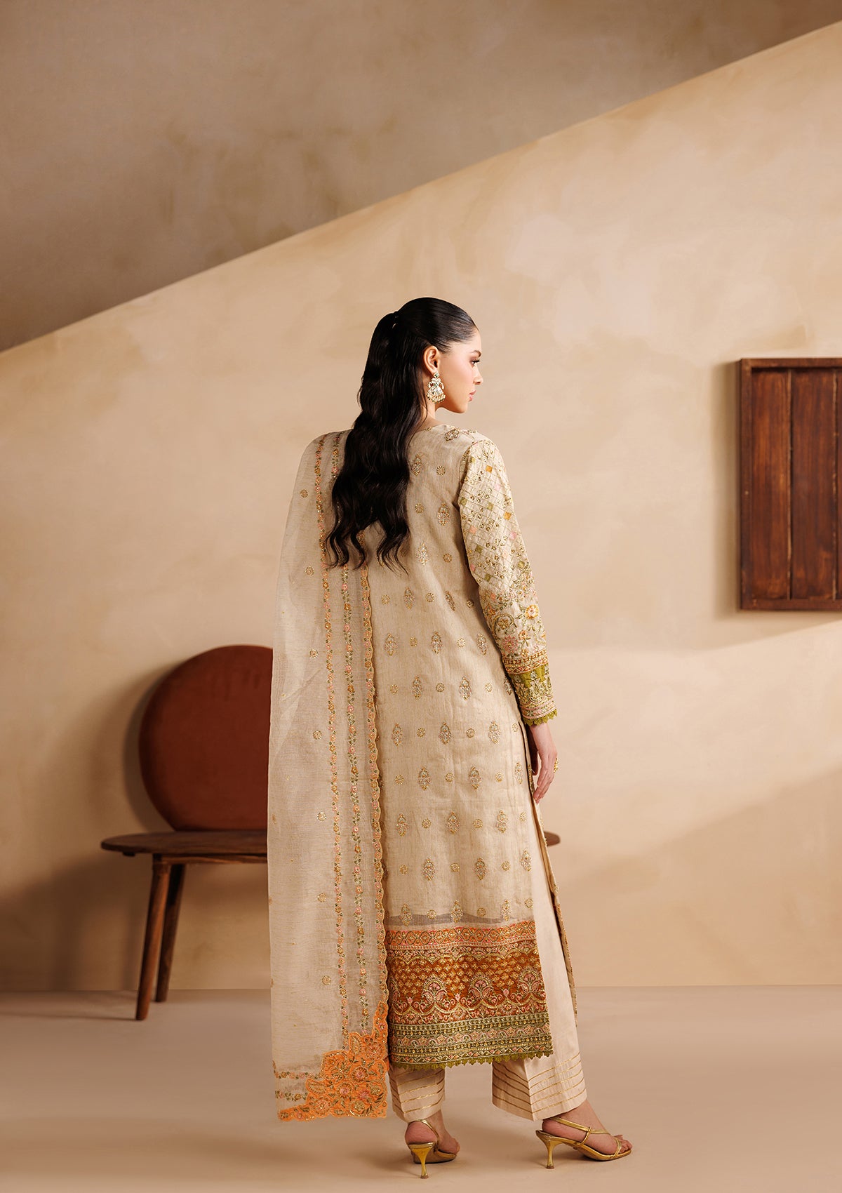 EMBROIDERED KHADDINET BT006754-LBR
