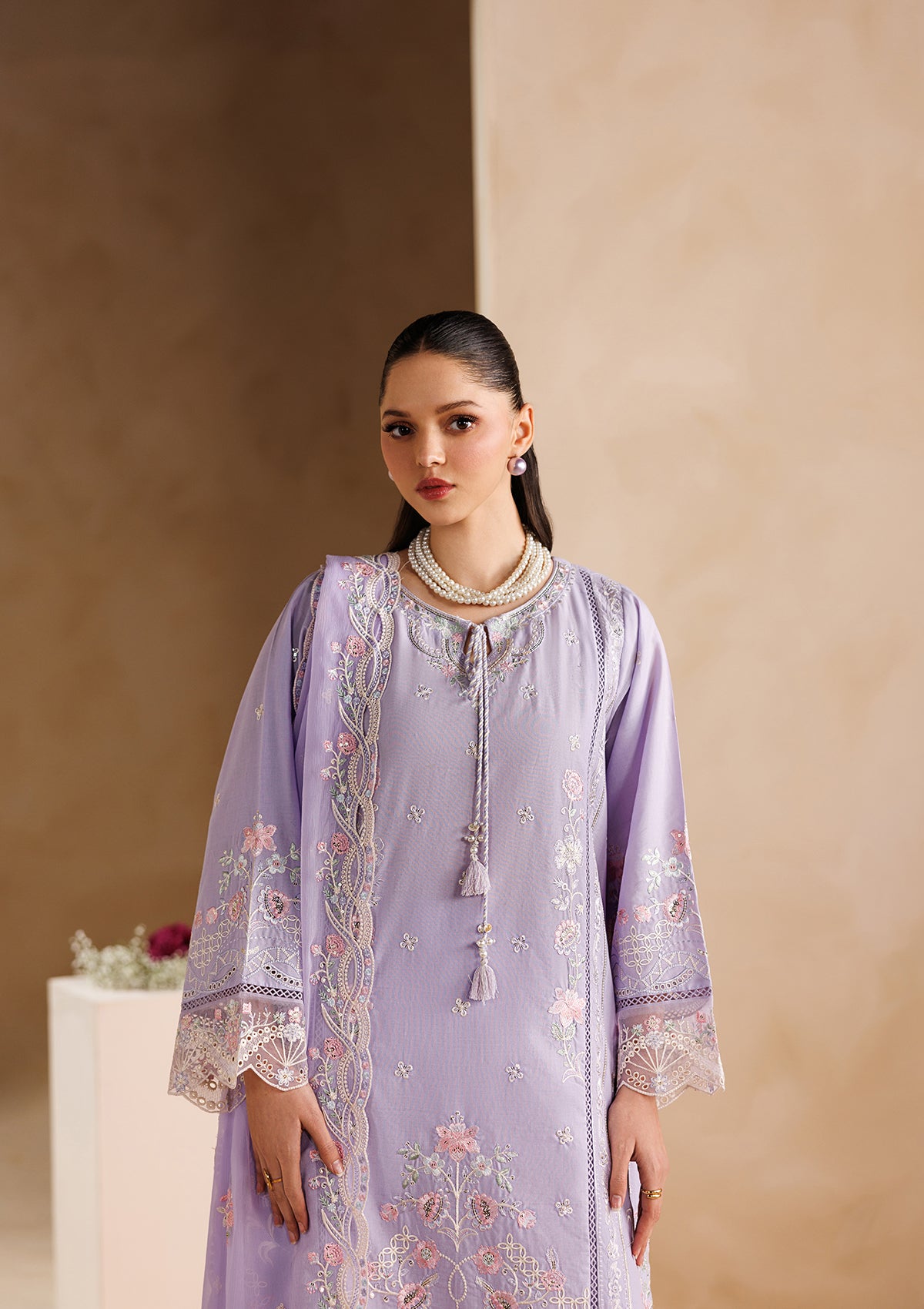 LUXURY Embroidered LAWN BT006719-LPR