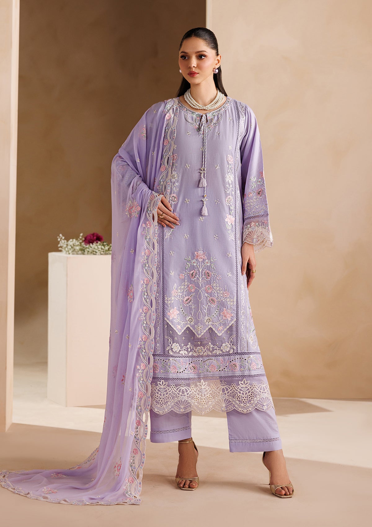 LUXURY Embroidered LAWN BT006719-LPR