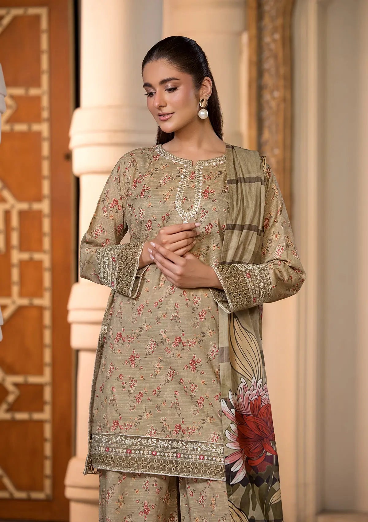 (BT006296-LGR) Bin Tayyab