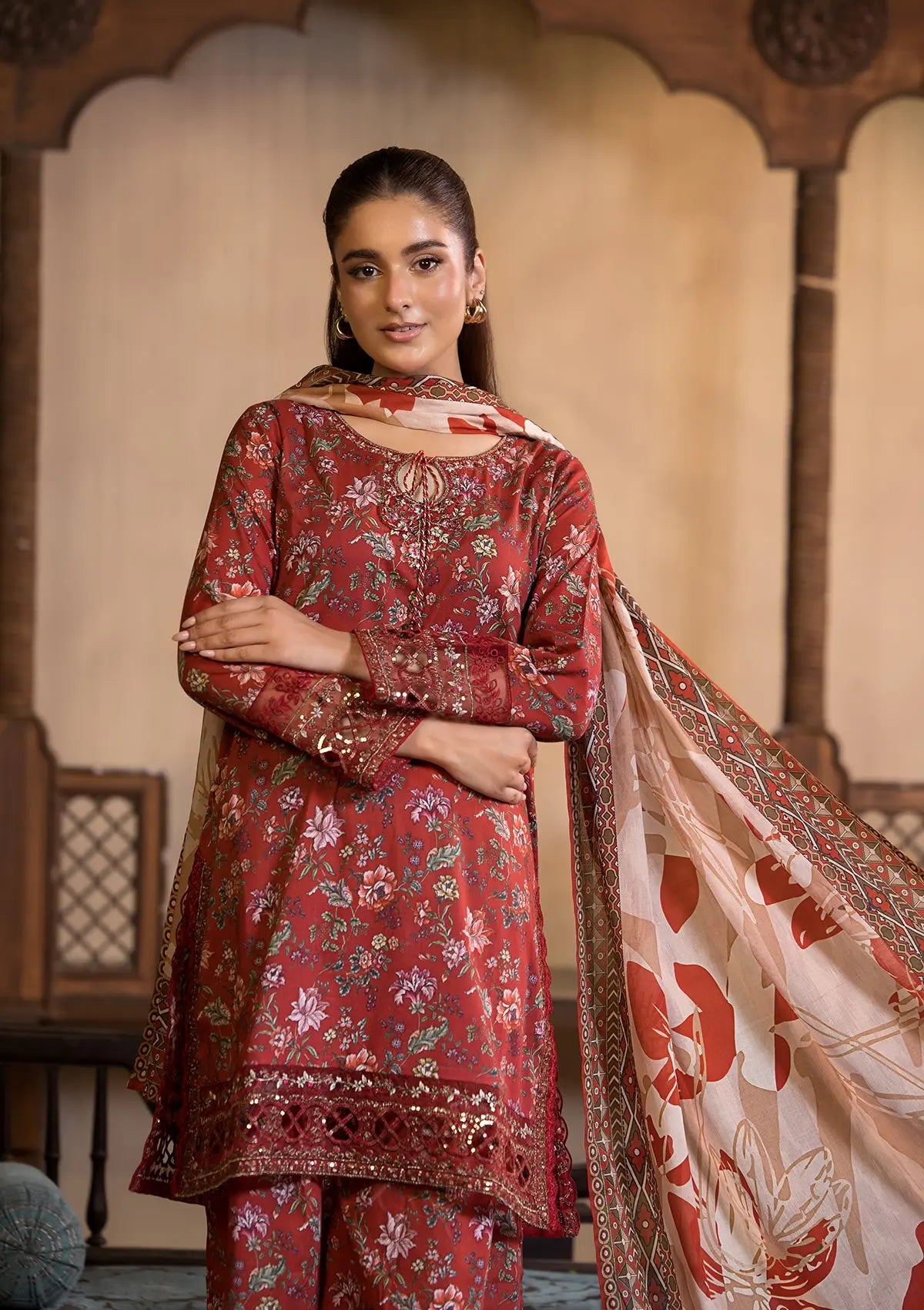 (BT006296-RED) Bin Tayyab