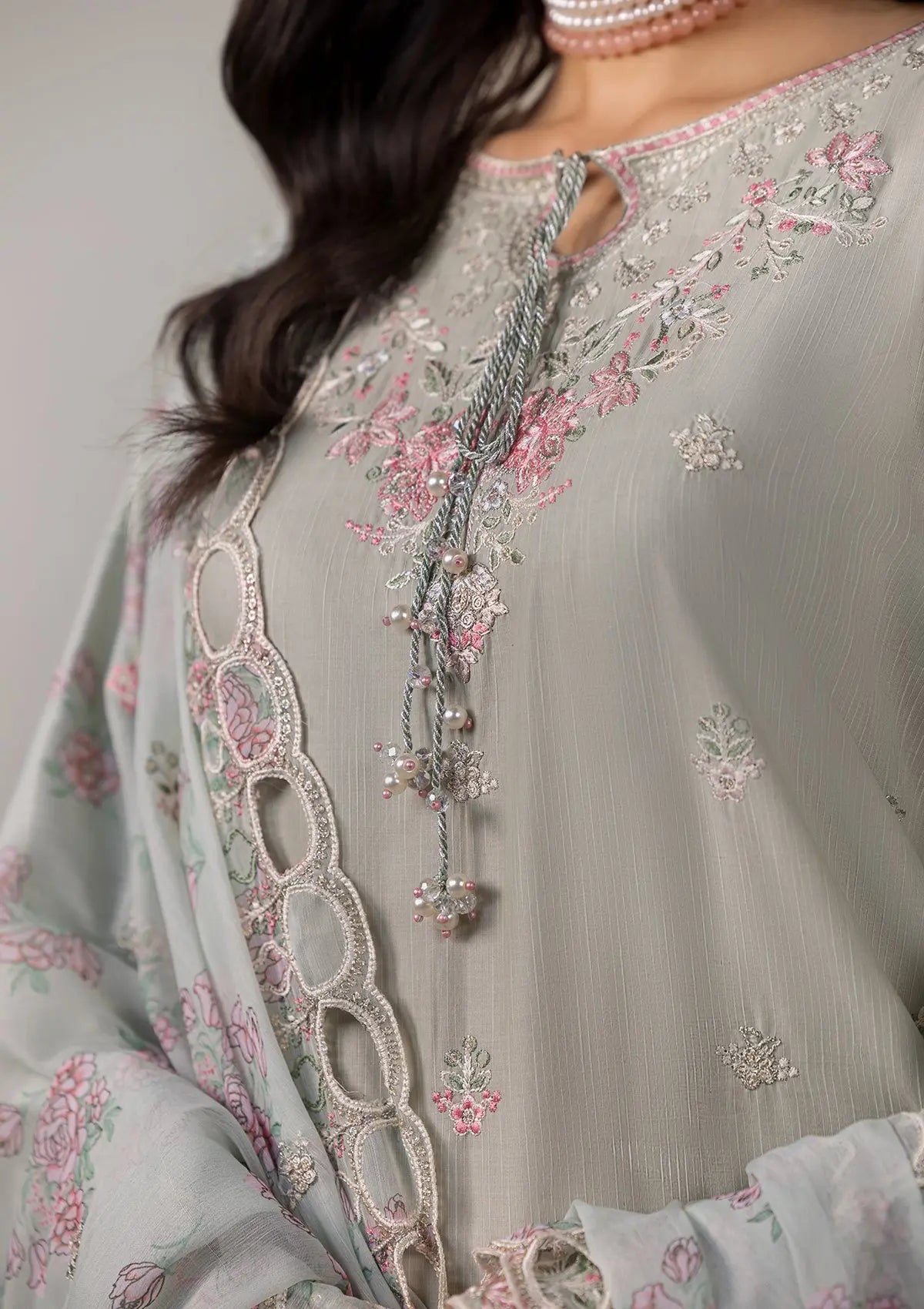 (BT006403-PST) Bin Tayyab