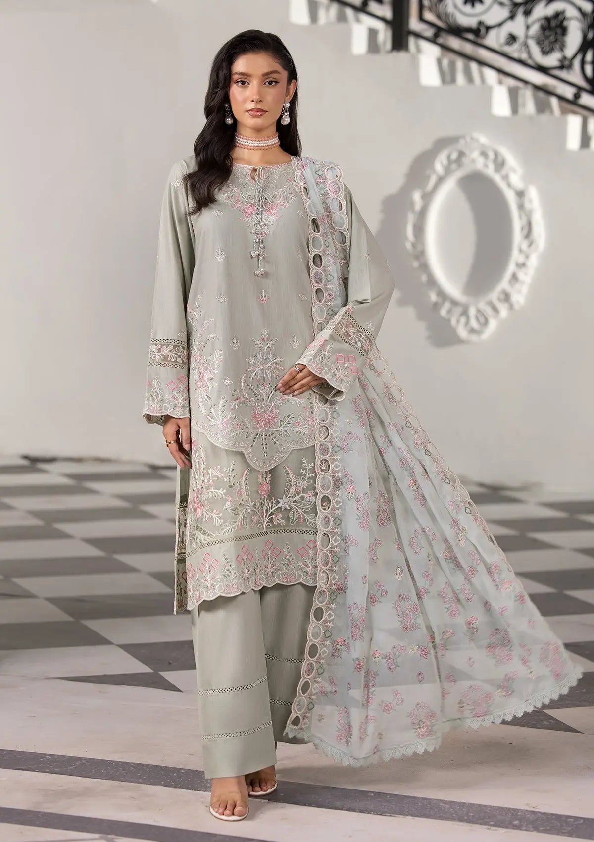 (BT006403-PST) Bin Tayyab