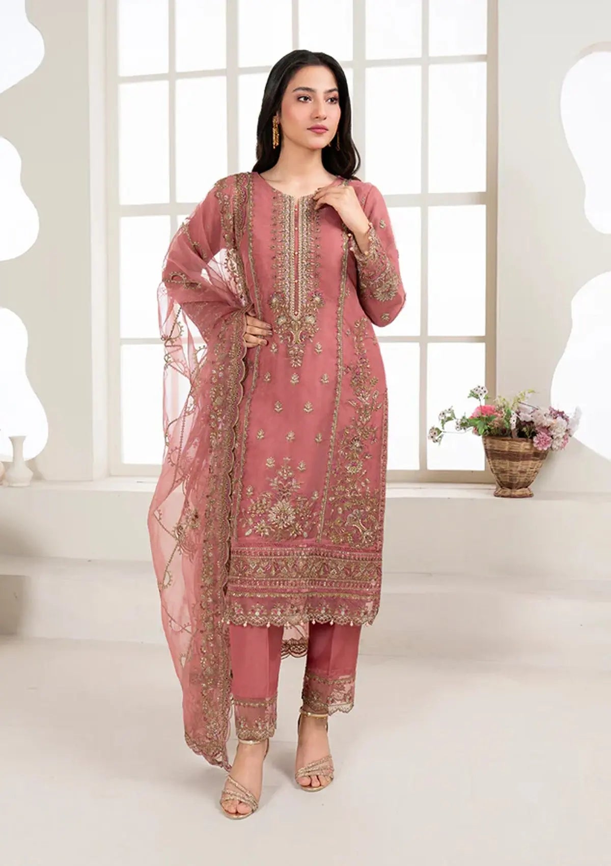 (BT006115-PKN4) Bin Tayyab