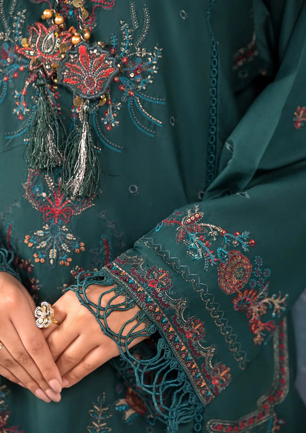 (BT006403-C-GRN) Bin Tayyab