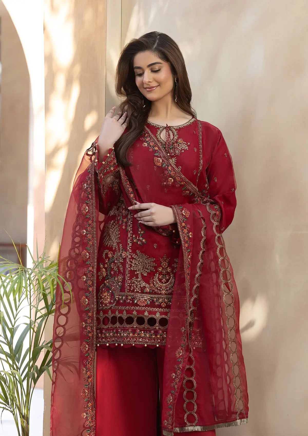 (BT006048-RED) Bin Tayyab