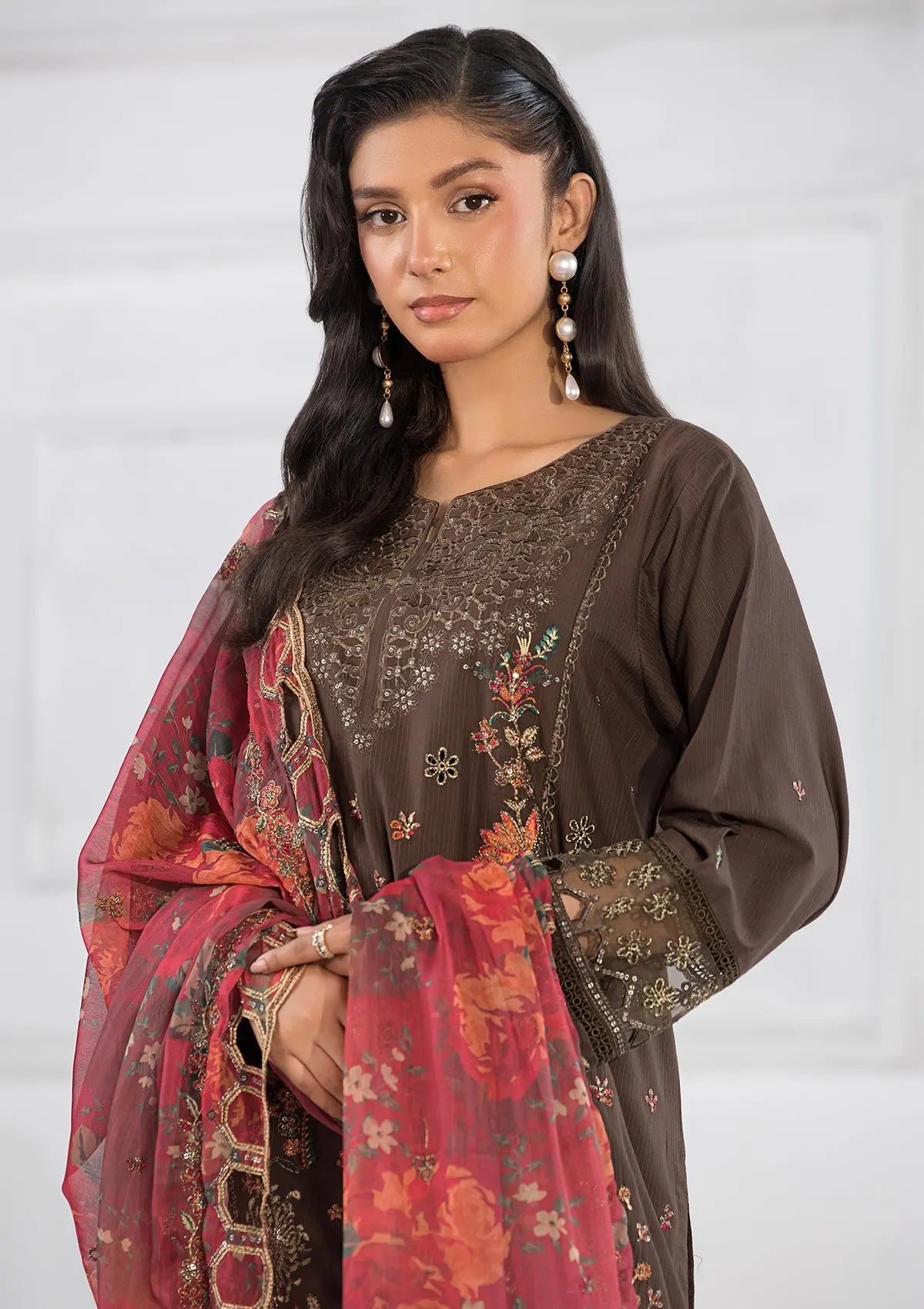 (BT006376-BRN) Bin Tayyab