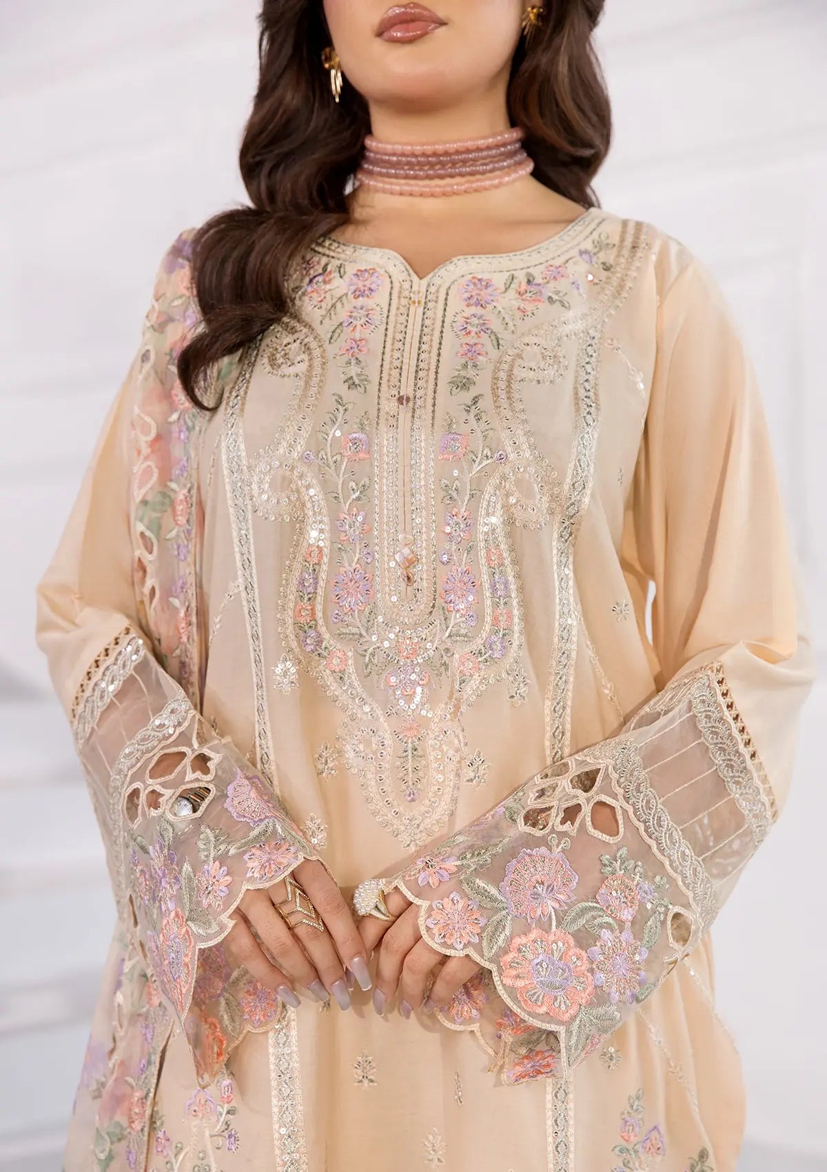 (BT006403-SKN) Bin Tayyab