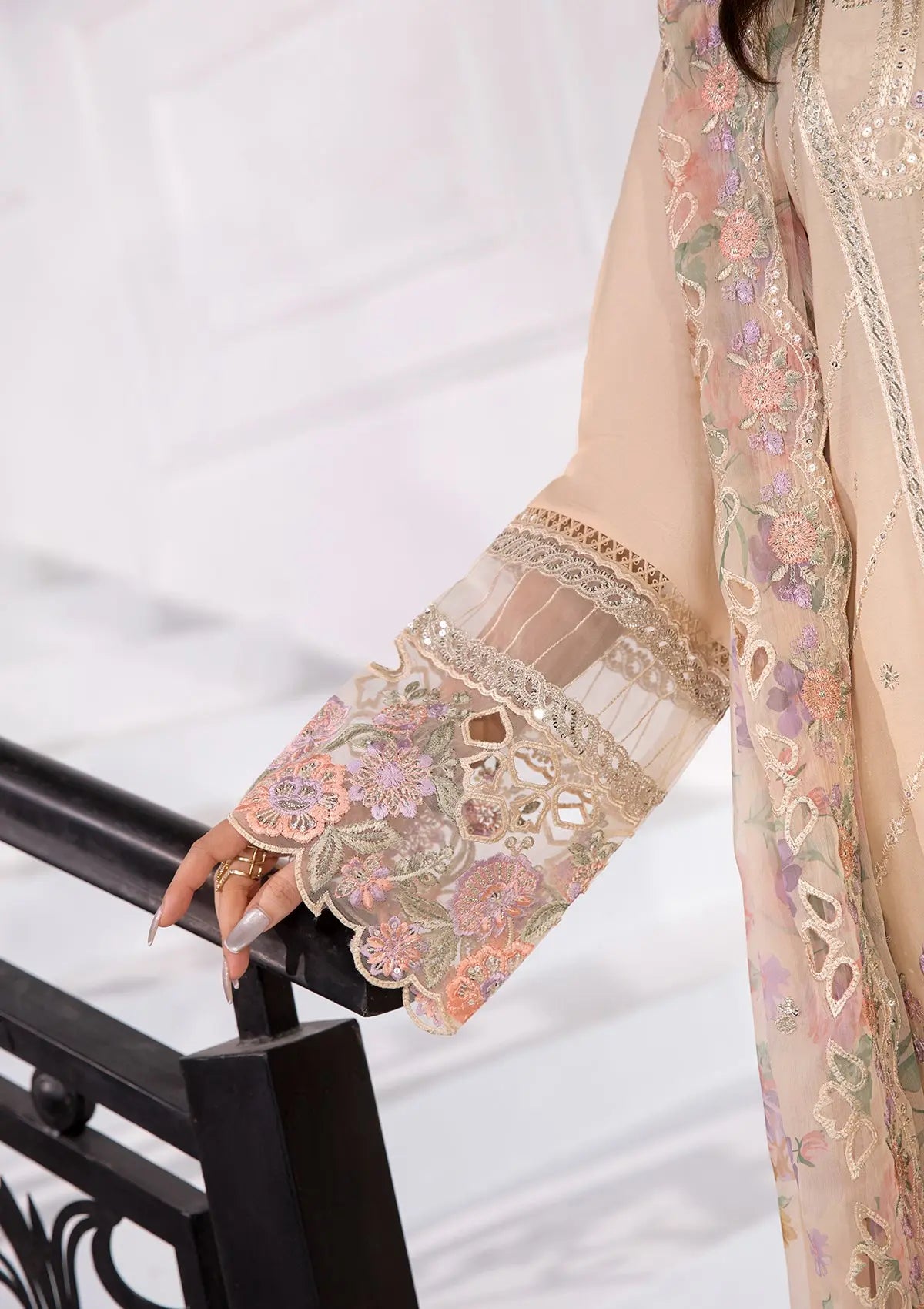 (BT006403-SKN) Bin Tayyab