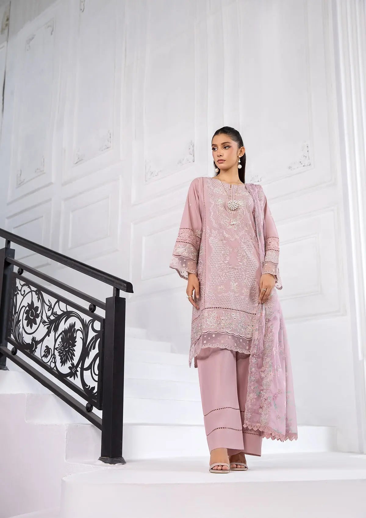 (BT006403-L-PNK) Bin Tayyab