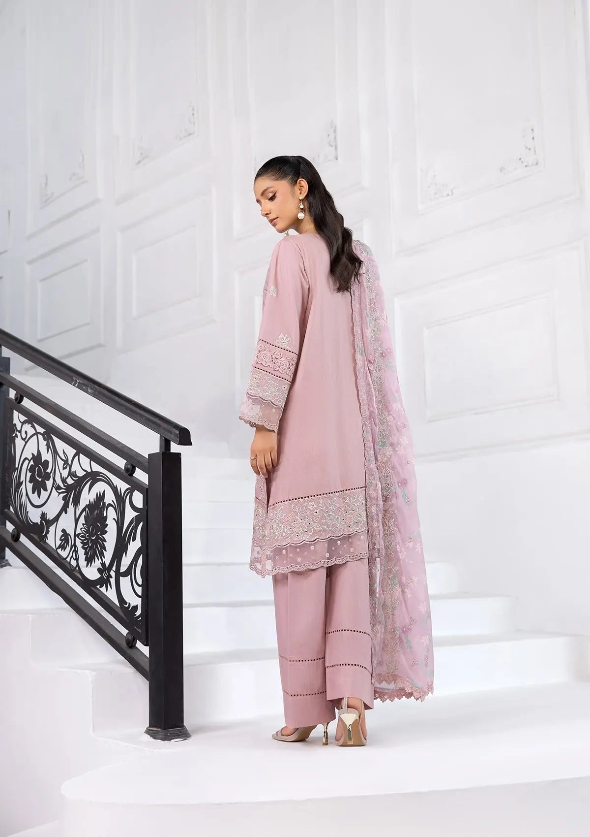 (BT006403-L-PNK) Bin Tayyab