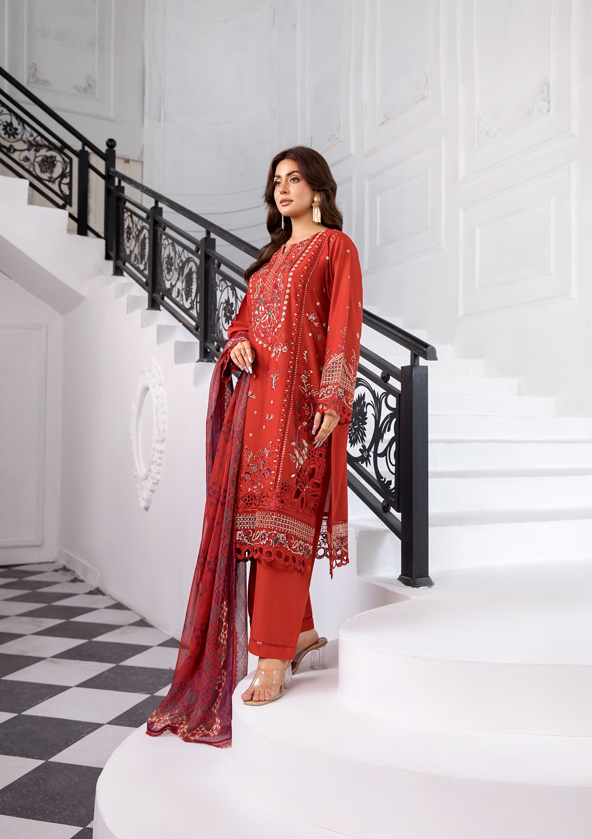 (BT006403-RED)