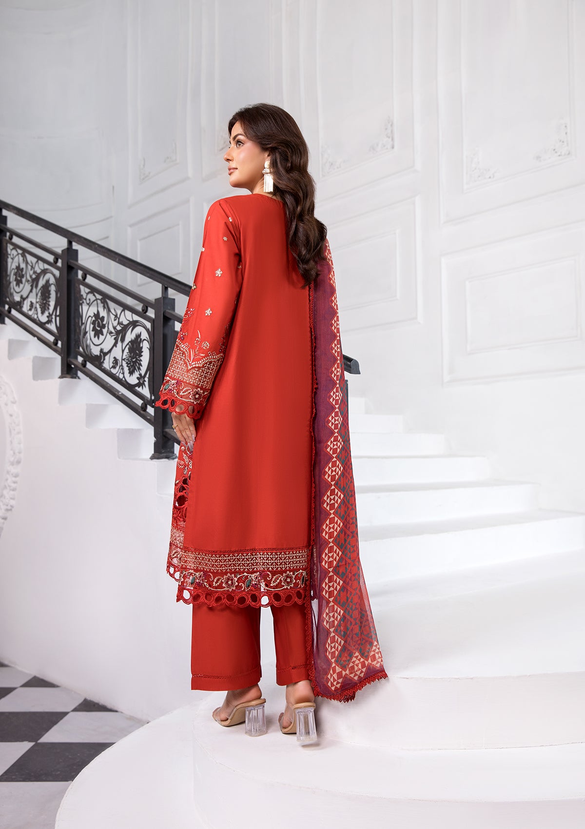 (BT006403-RED)