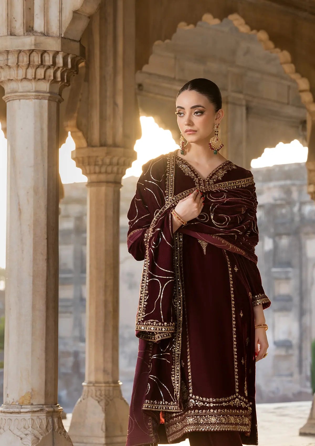 Embroidered Velvet BT6529-RED Bin Tayyab