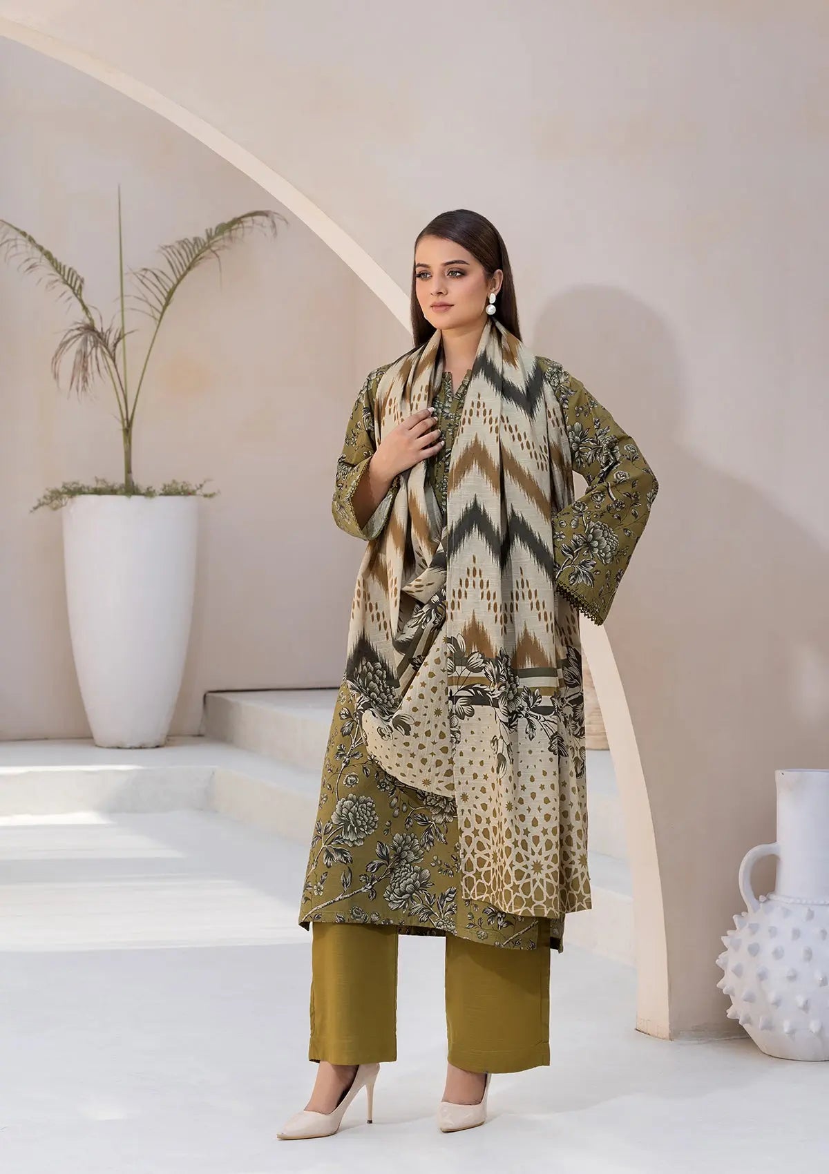 PRINTED KHADDAR BT6526-OLV Bin Tayyab