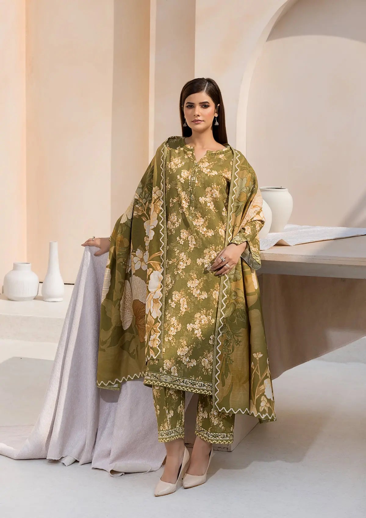 Printed Khaddar BT6526-OLV Bin Tayyab