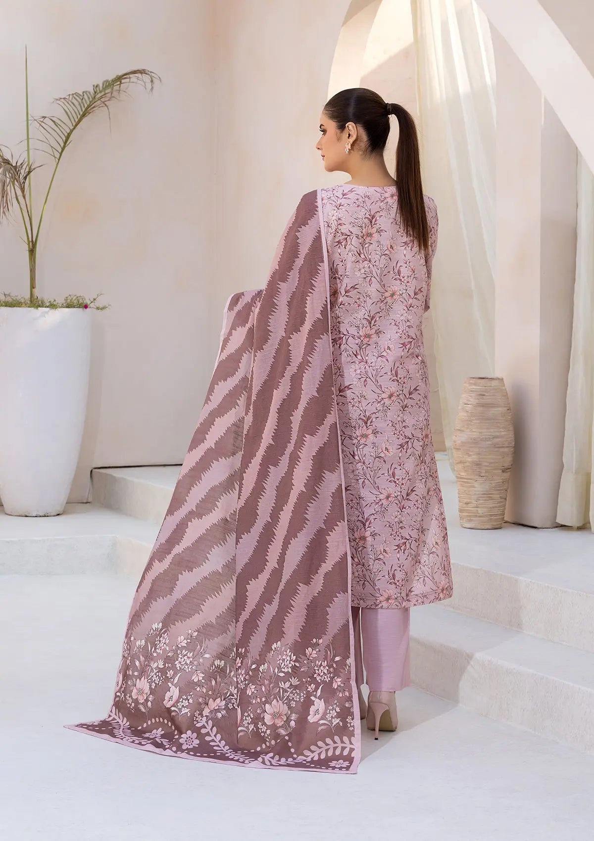 PRINTED KHADDAR BT6526-PNK Bin Tayyab