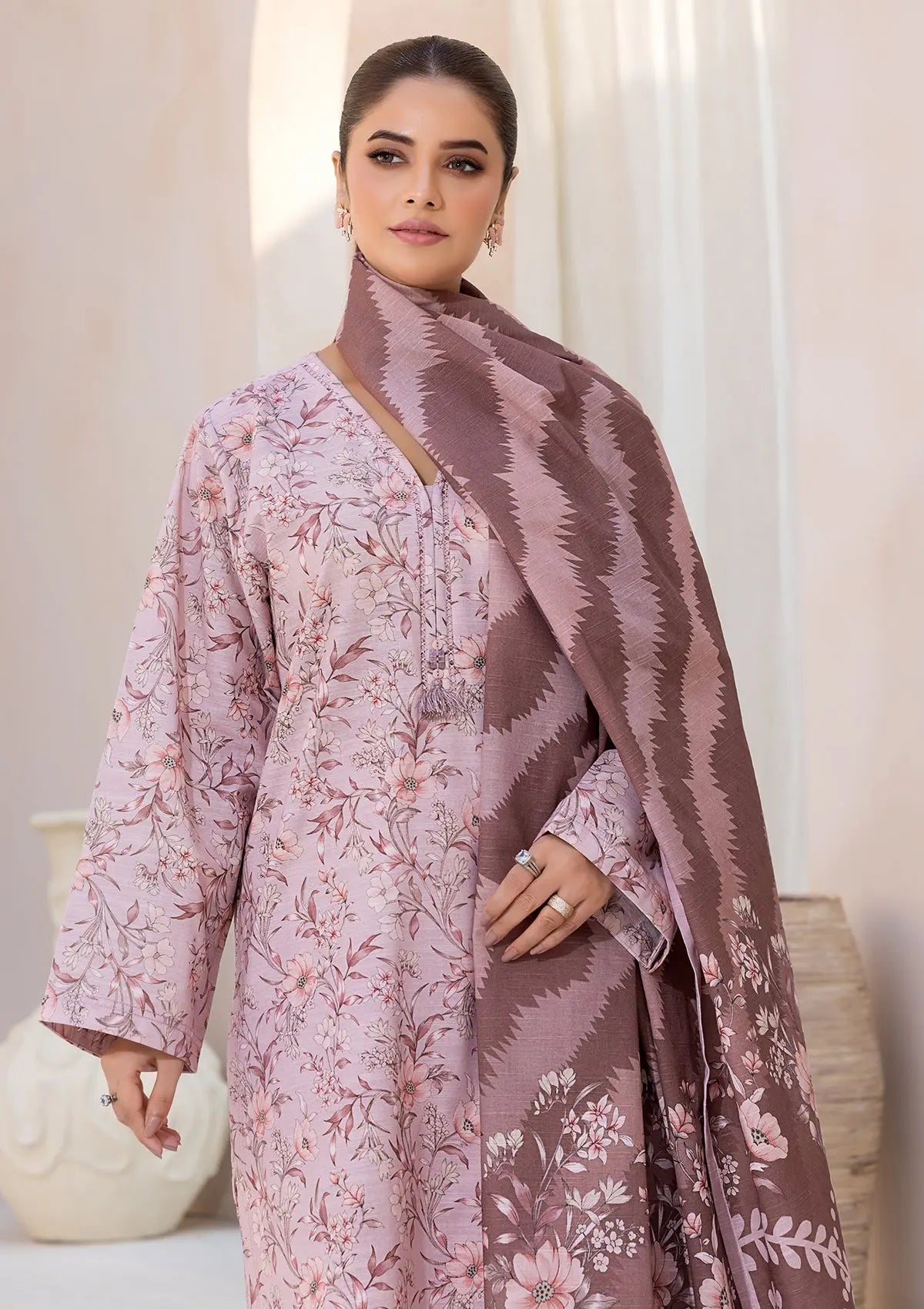 PRINTED KHADDAR BT6526-PNK Bin Tayyab