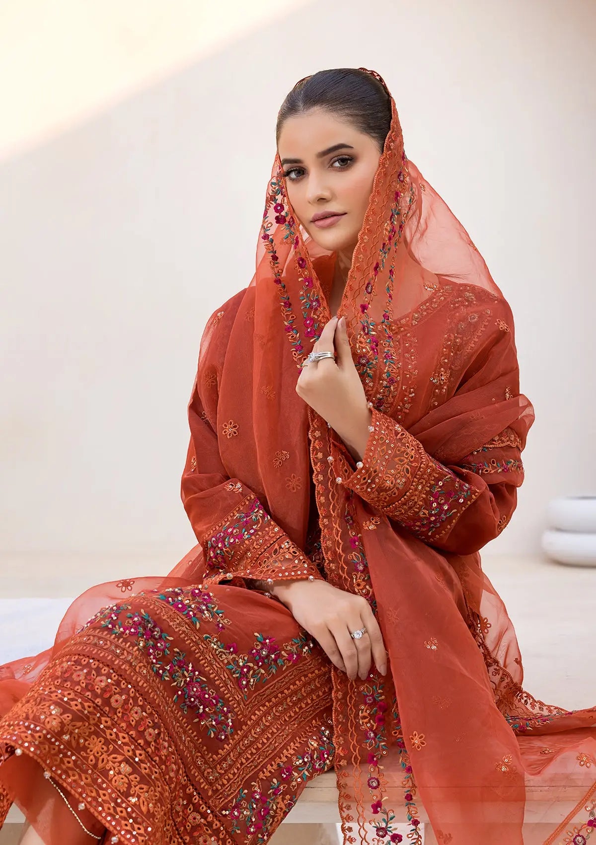 BT006534-RST Bin Tayyab