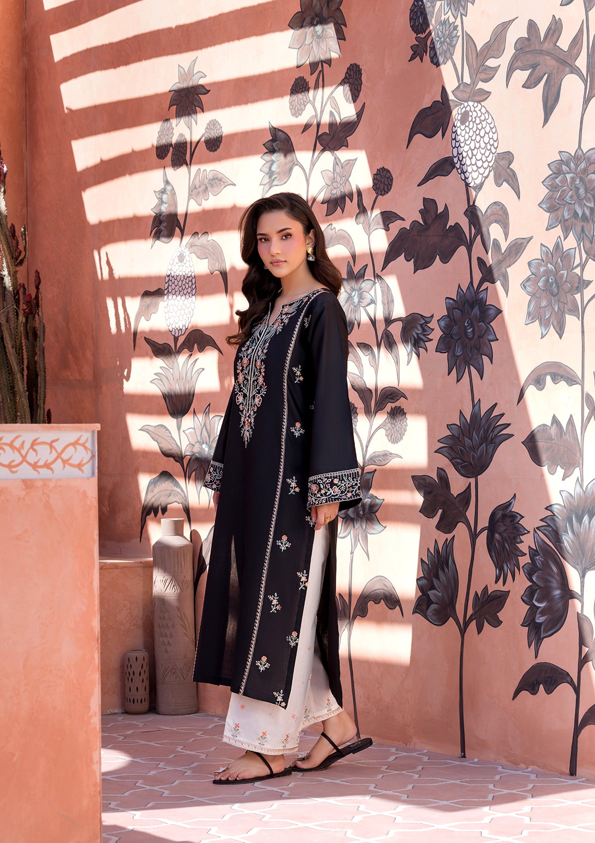 EMBROIDERED COTTON BT006686-BLK