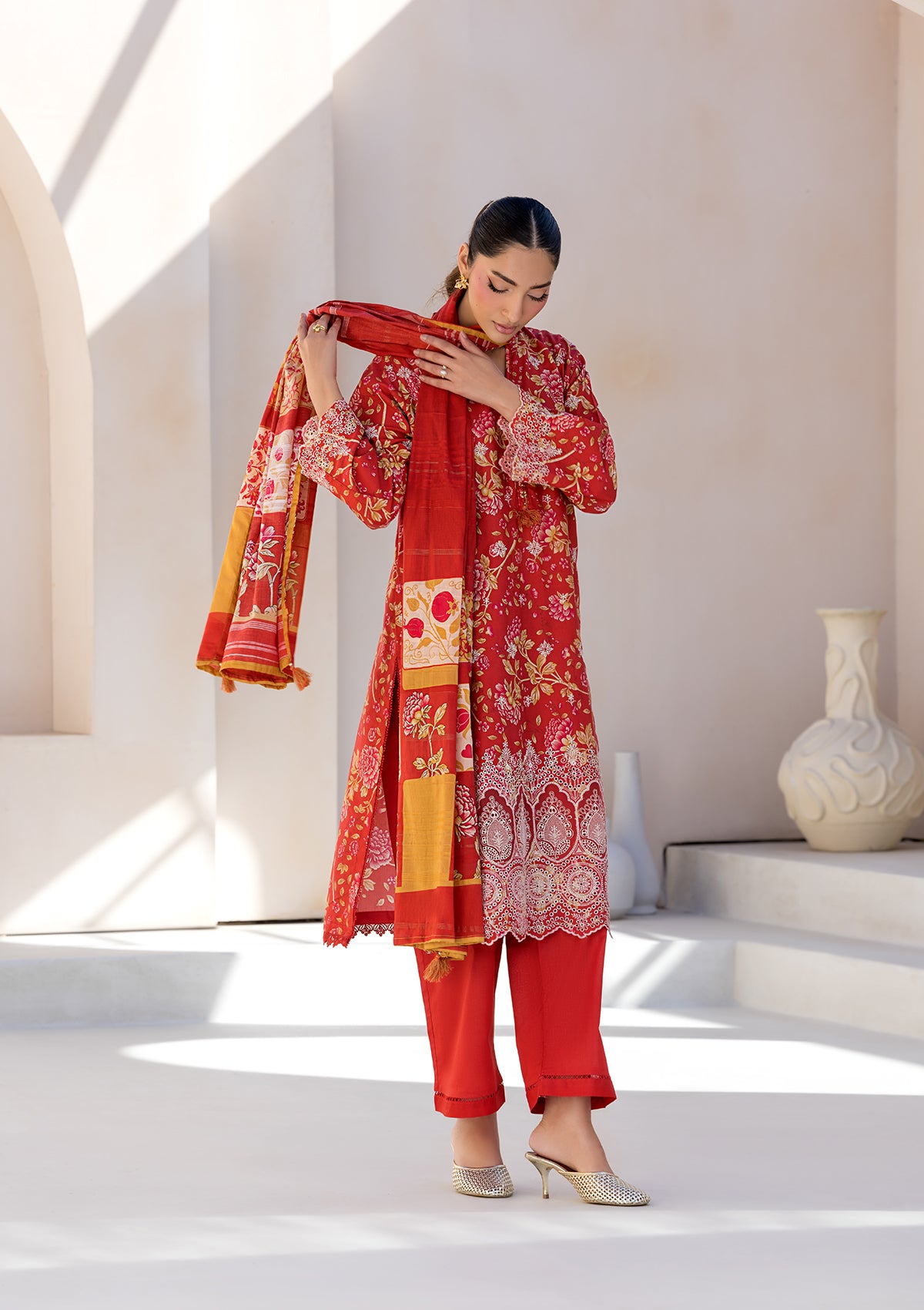 PRINTED CHICKENKARI LAWN BT006697-RED