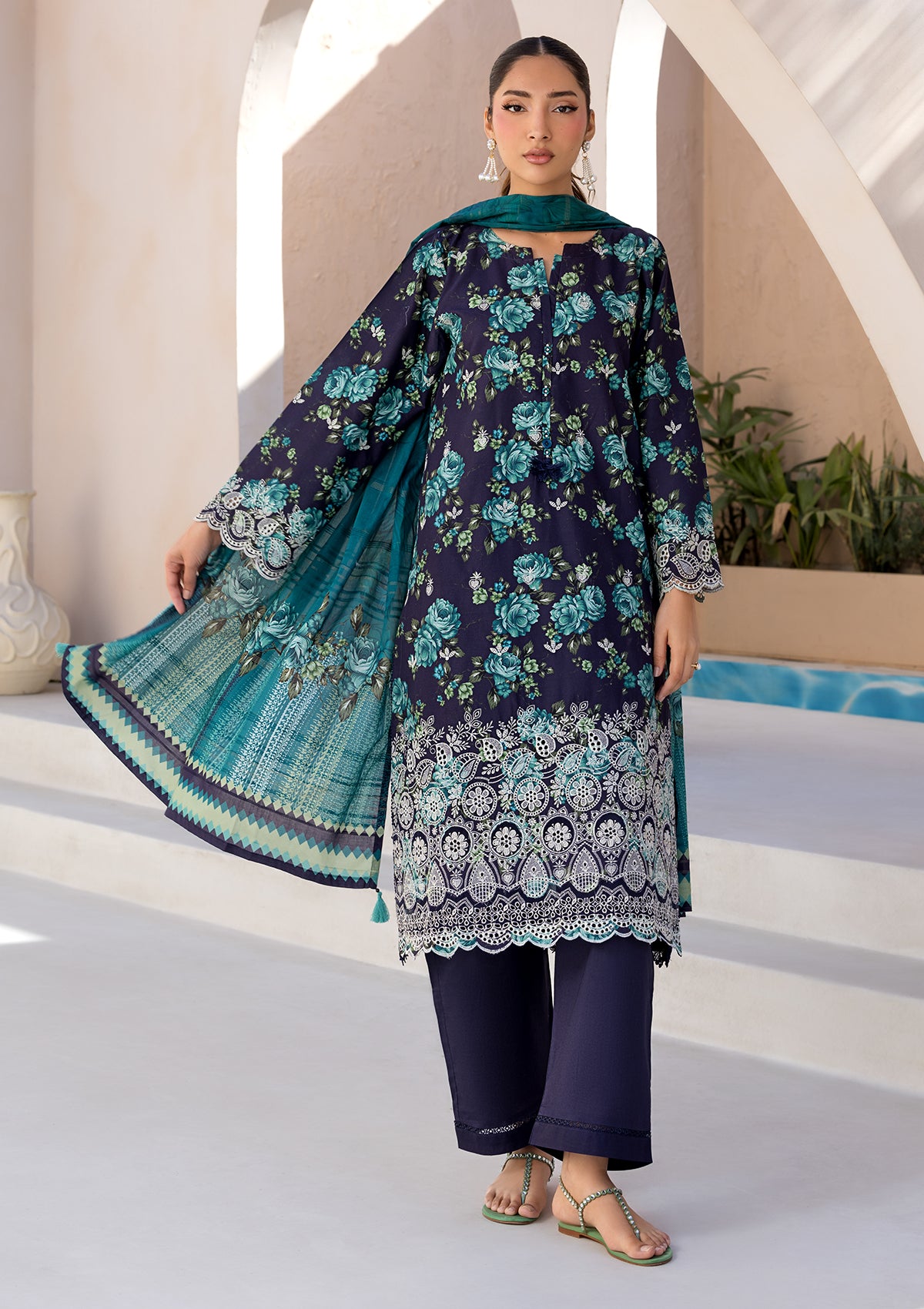 PRINTED CHICKENKARI LAWN BT006697-NVB