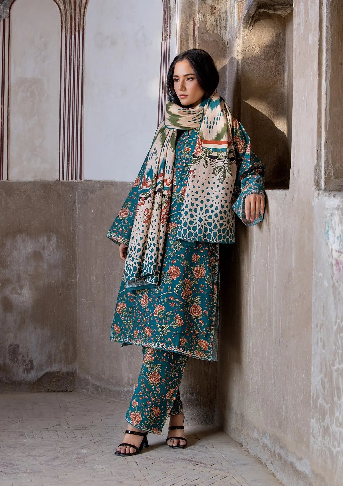 EMBROIDERED KHADDAR BT6512-CGN Bin Tayyab