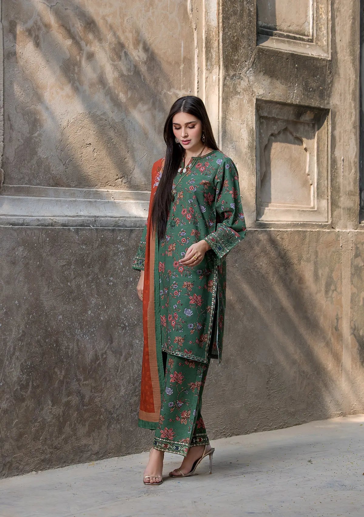EMBROIDERED KHADDAR BT6513-GRN Bin Tayyab
