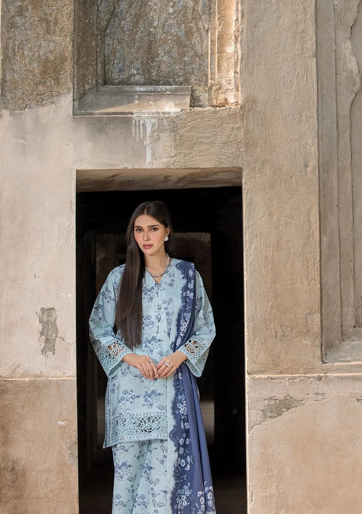 EMBROIDERED KHADDAR BT6513-LFZ Bin Tayyab