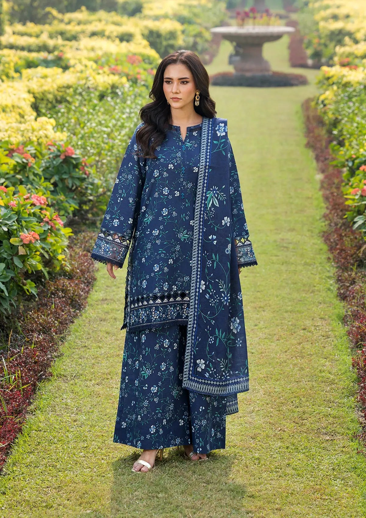 EMBROIDERED KHADDAR BT6513-DBL Bin Tayyab