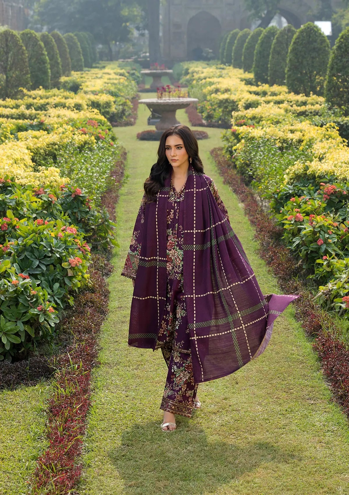 EMBROIDERED KHADDAR BT6513-PPR Bin Tayyab