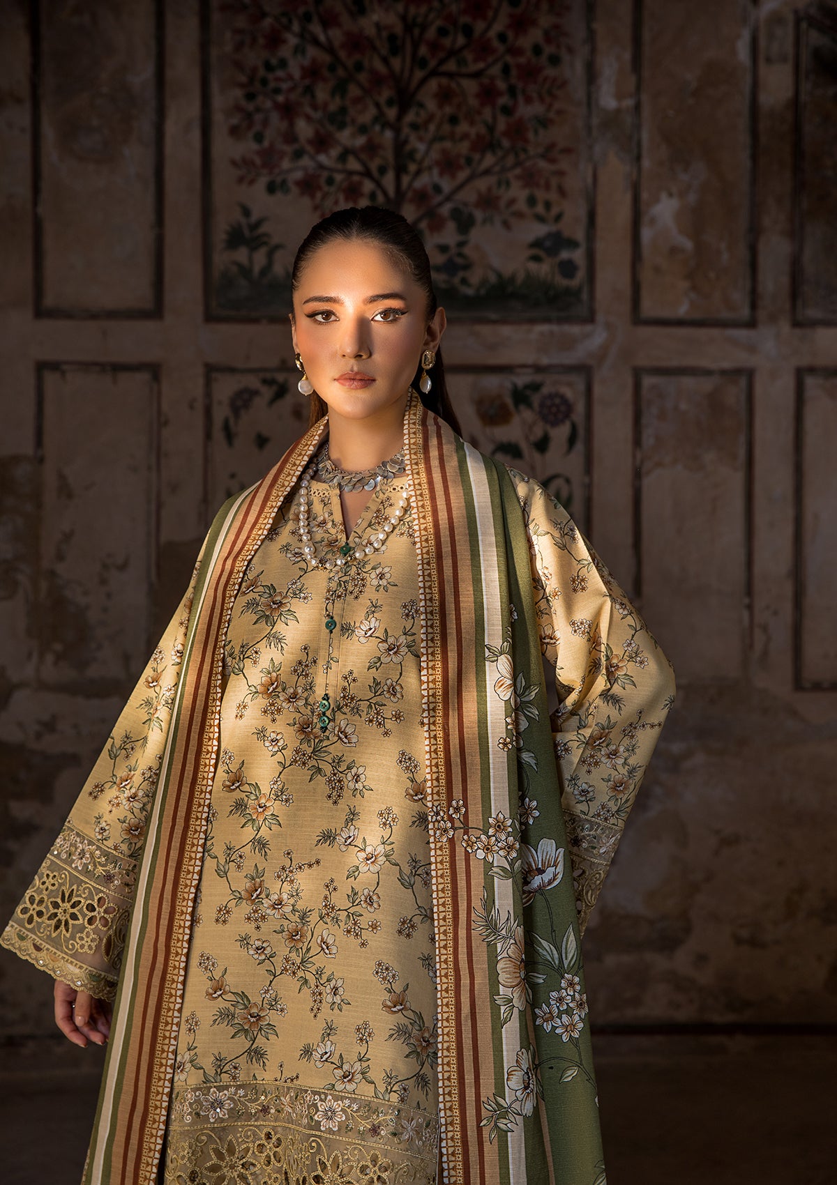 EMBROIDERED KHADDAR BT6513-LLM