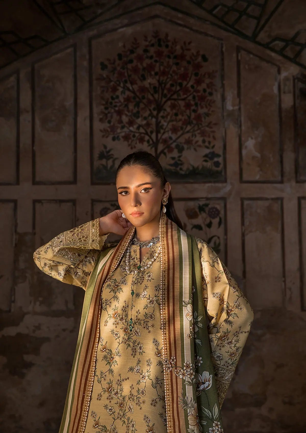 EMBROIDERED KHADDAR BT6513-LLM Bin Tayyab