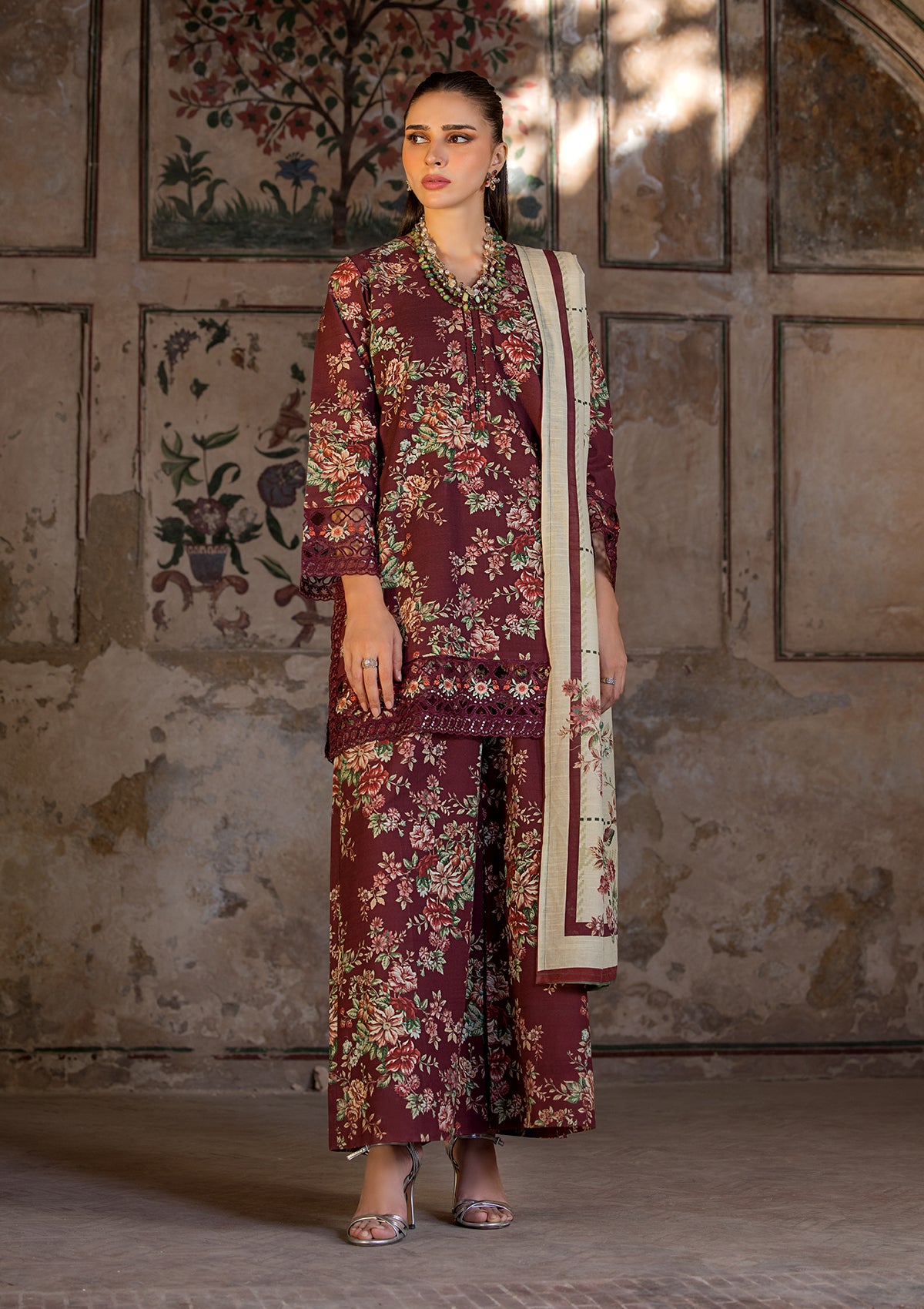 EMBROIDERED KHADDAR BT6513-MRN